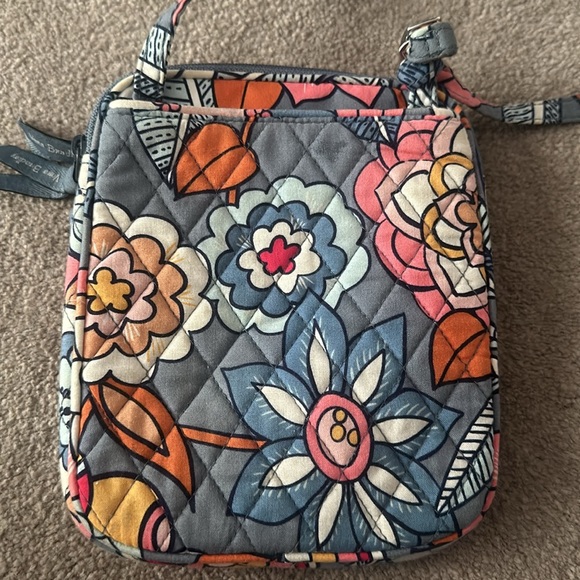 Vera Bradley crossbody - Picture 6 of 6